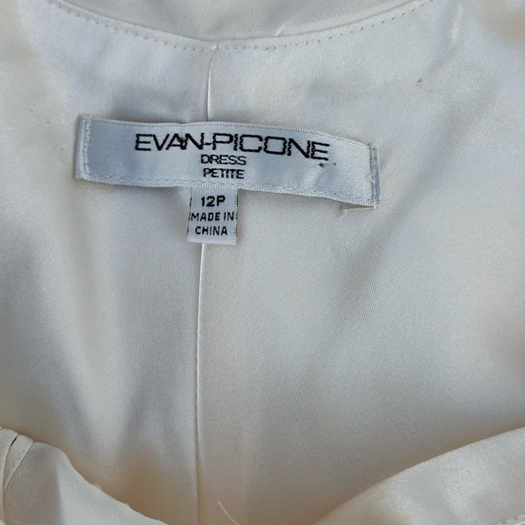 Evan PiconeElegant Cream Sleeveless Dress#A1 - Picture 5 of 10